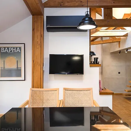 Stylish Maisonette By The Sea Garden - Modern Comfort In The Heart Of By Flat Mаnager Lägenhet Varna