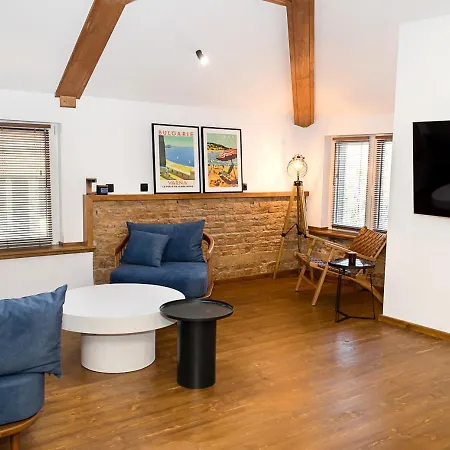 Stylish Maisonette By The Sea Garden - Modern Comfort In The Heart Of By Flat Mаnager Apartament *