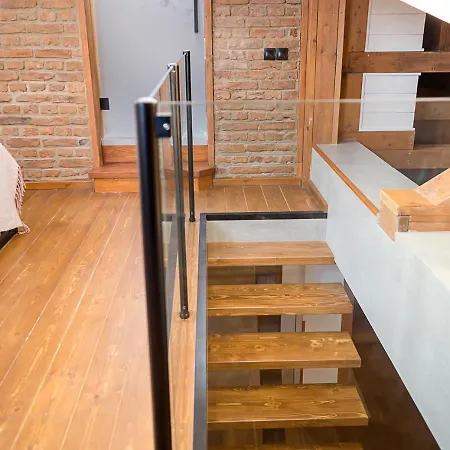 Stylish Maisonette By The Sea Garden - Modern Comfort In The Heart Of By Flat Mаnager Lägenhet